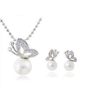 Fashion full rhinestone butterfly Pearl Earrings and Necklace Jewelry Set
